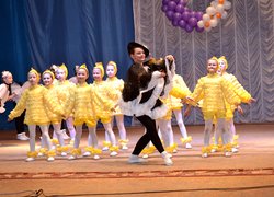 Свято весни, кохання, краси